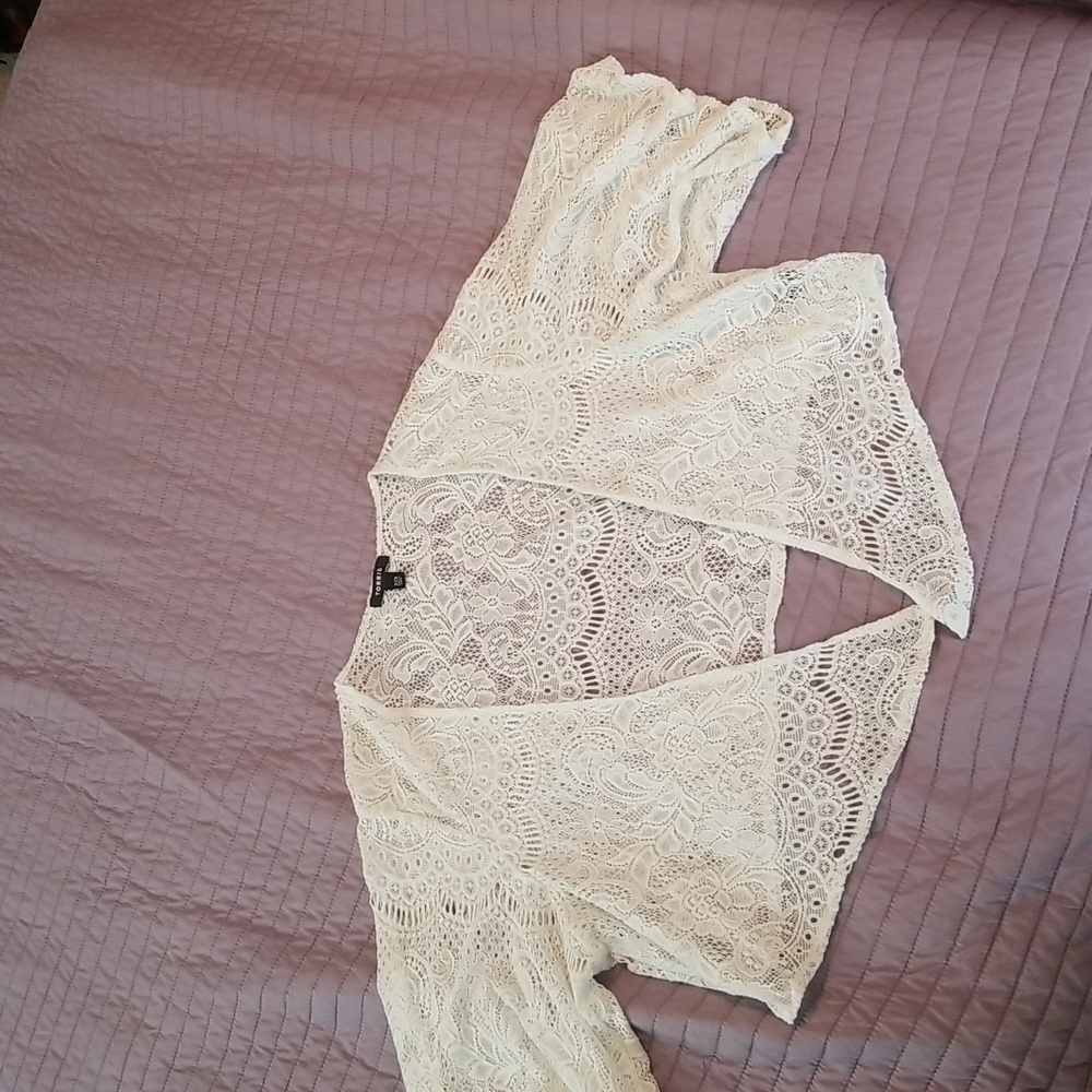 Lace shrug